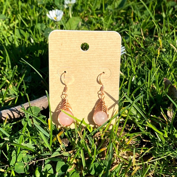 Herringbone Rose quartz Dangle Earring - Picture 1 of 1